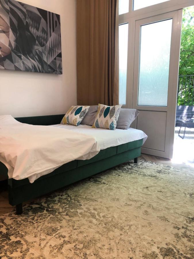 Appartement Garden Petrila